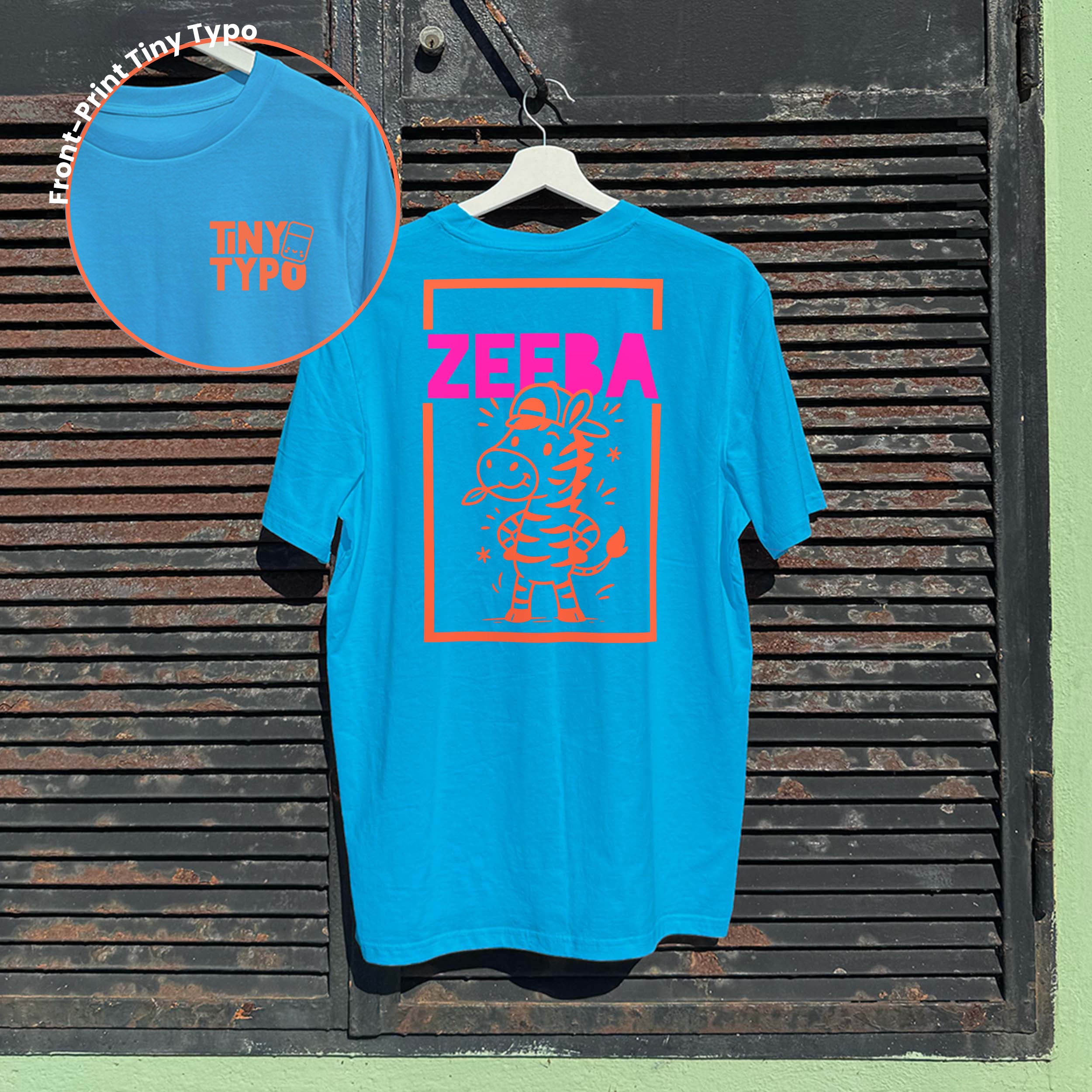 Zeeba Zebra Bio-T-Shirt – handbedruckt, nachhaltig, lang und lässig, blau, Typo