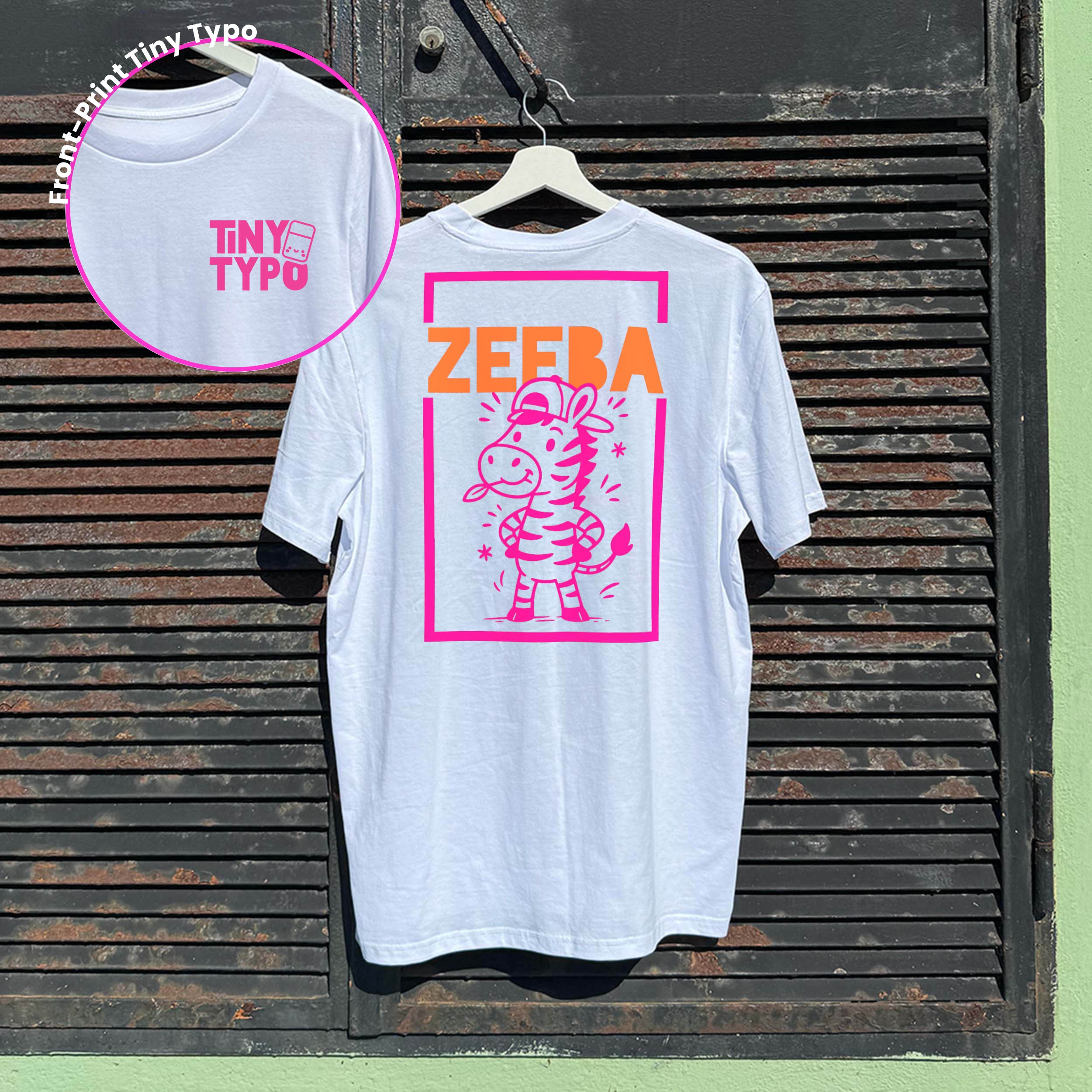 Zeeba Zebra Bio-T-Shirt – handbedruckt, nachhaltig, lang und lässig, weiß, Typo