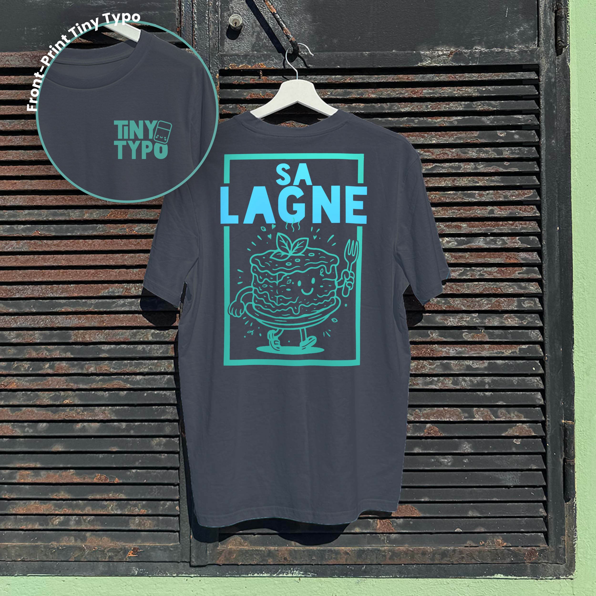 aLange Lasagne Kinder-T-Shirt – Bio, handbedruckt, lang und lässig, Anthrazit, Tiny Typo