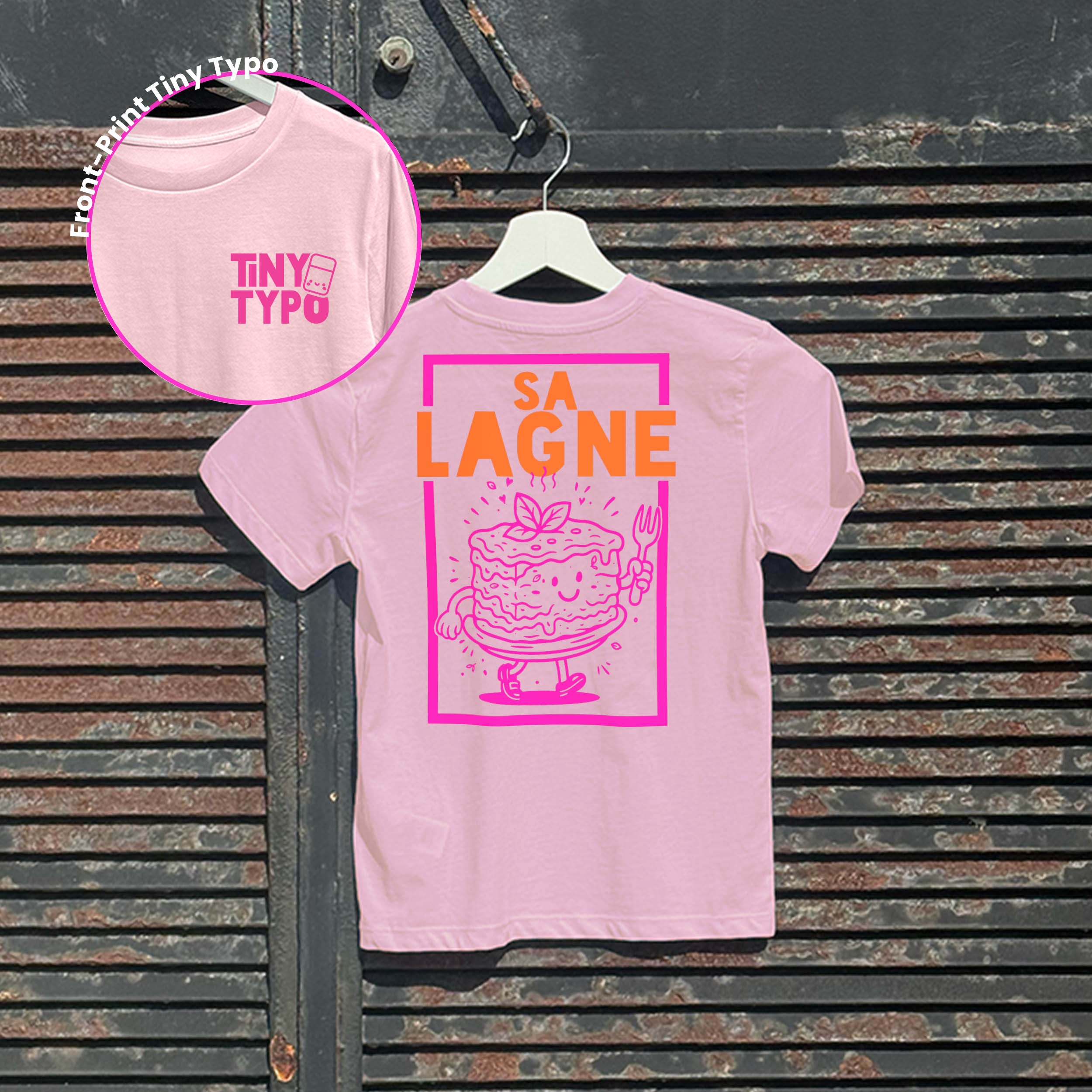 SaLange Lasagne Kinder-T-Shirt – Bio, handbedruckt, rosa, Tiny Typo