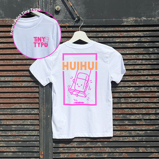 TinyHui Schaukeln Kinder-T-Shirt – Bio, handbedruckt, weiß, Tiny Typo